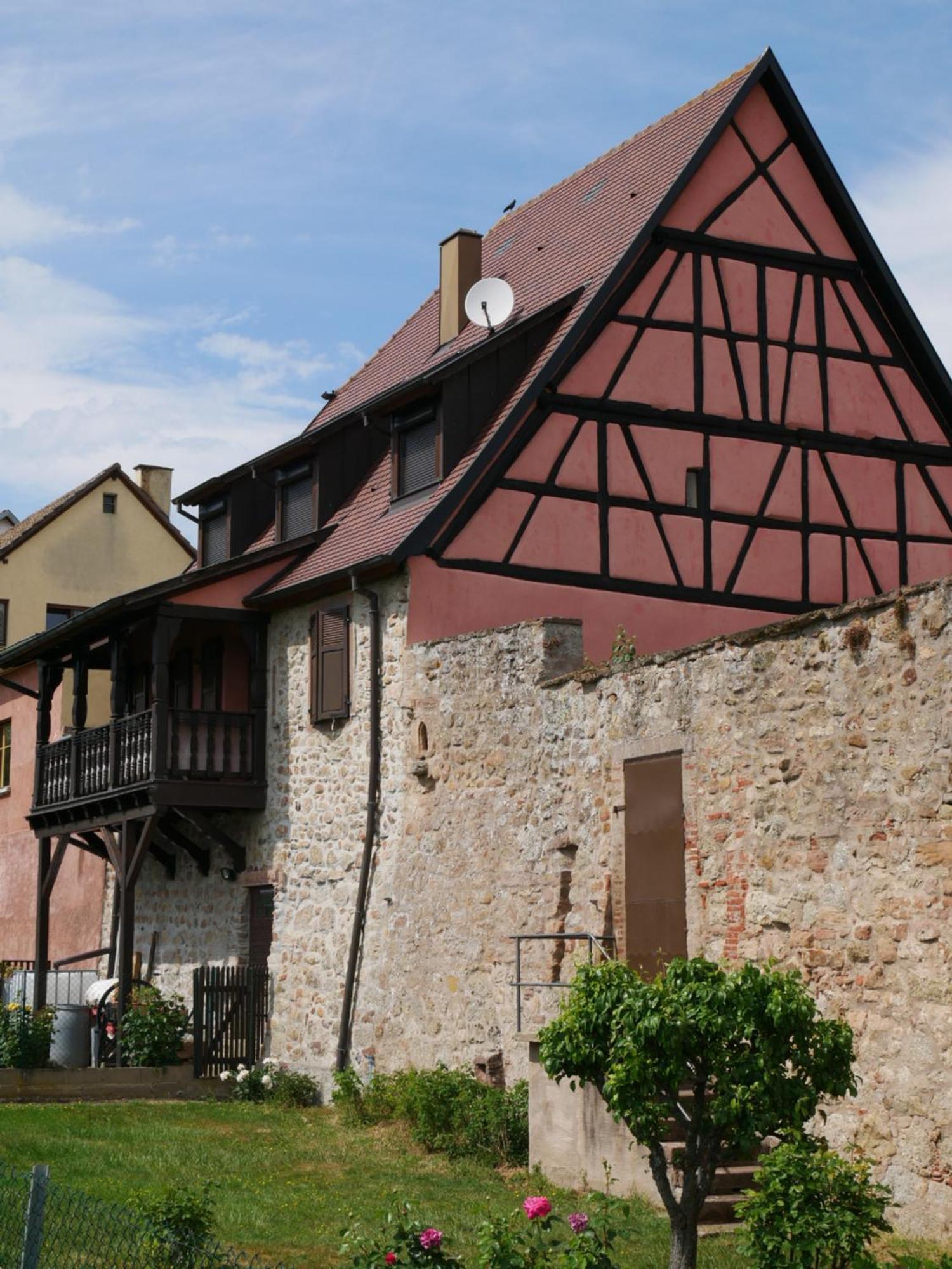 Les Suites - La Cour St Fulrad Saint-Hippolyte  Dış mekan fotoğraf